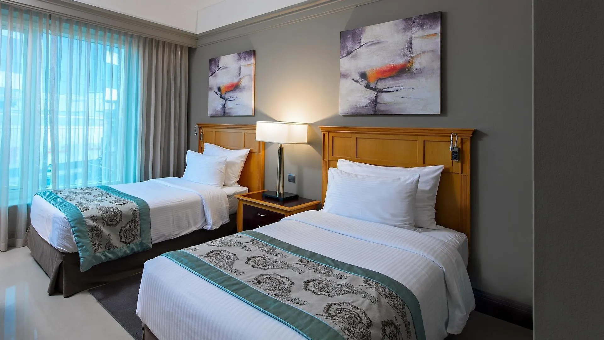 Somewhere Hotel Apartment Dubaj 4*,