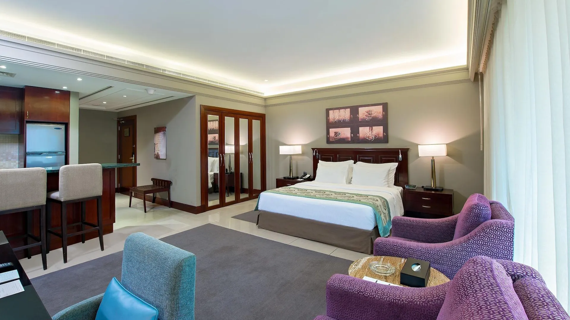 Hotel apartamentowy Somewhere Hotel Apartment Dubaj