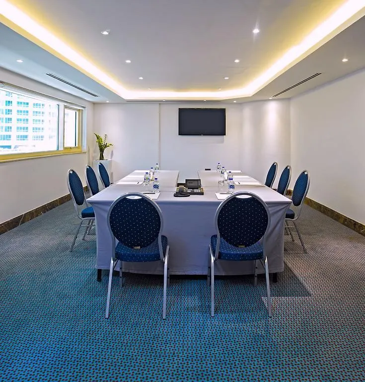 Hotel apartamentowy Somewhere Hotel Apartment Dubaj